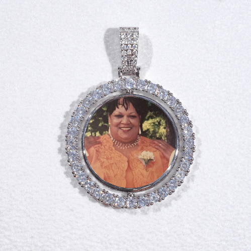 3D Spinning 2-Faced Custom Picture Pendant