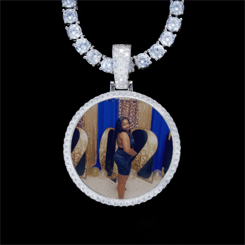 925S & VVS Moissanite 3D Circle Custom Picture Pendant
