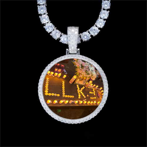 925S & VVS Moissanite 3D Circle Custom Picture Pendant