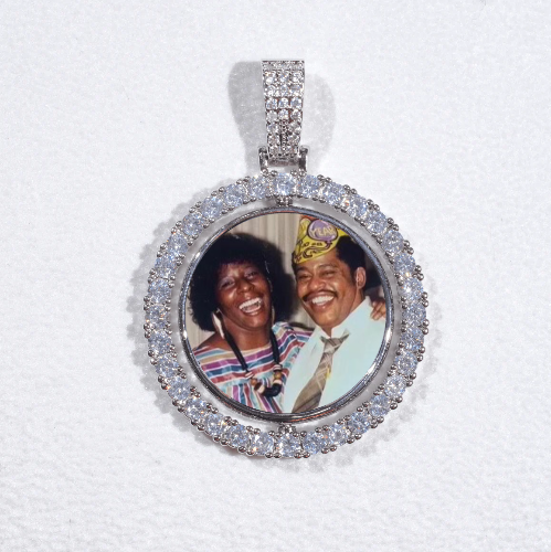 3D Spinning 2-Faced Custom Picture Pendant