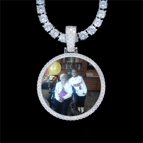 925S & VVS Moissanite 3D Circle Custom Picture Pendant