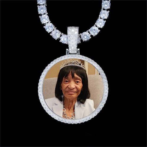 925S & VVS Moissanite 3D Circle Custom Picture Pendant