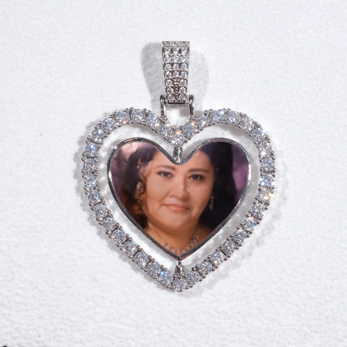 3D Spinning 2-Faced Heart Custom Picture Pendant
