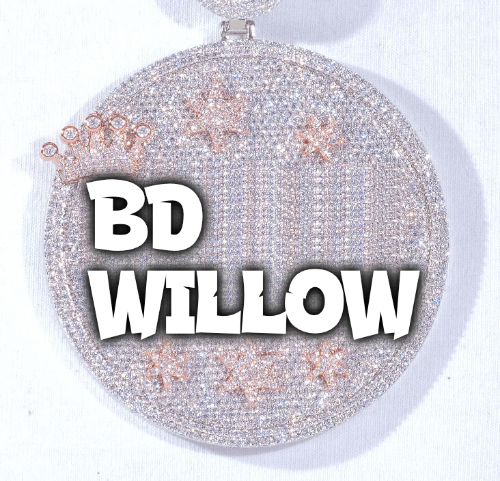 CUSTOM LETTER NECKLACE 3D BIG CROWN DISC