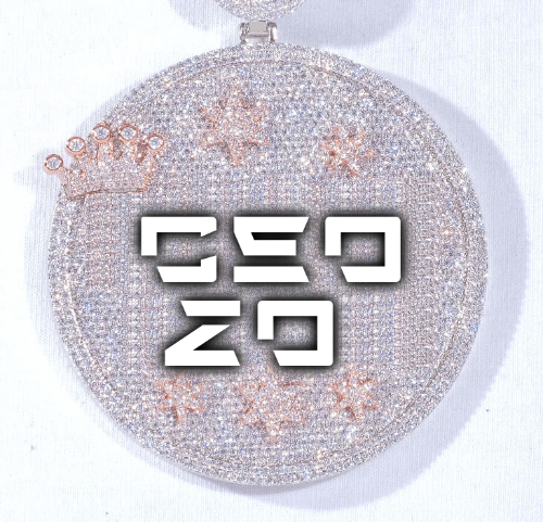 CUSTOM LETTER NECKLACE 3D BIG CROWN DISC