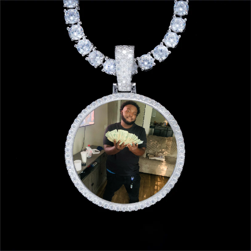 925S & VVS Moissanite 3D Circle Custom Picture Pendant
