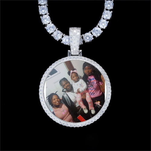 925S & VVS Moissanite 3D Circle Custom Picture Pendant
