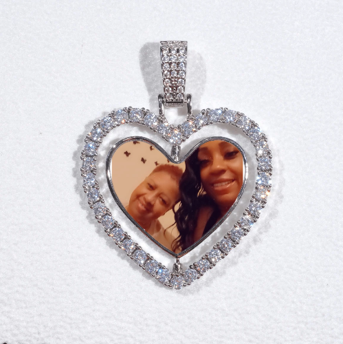 3D Spinning 2-Faced Heart Custom Picture Pendant