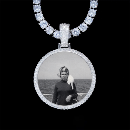 925S & VVS Moissanite 3D Circle Custom Picture Pendant