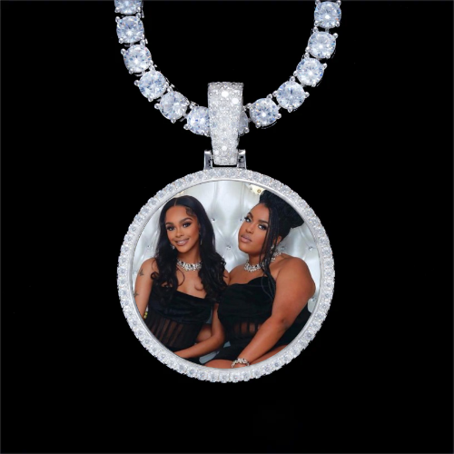 925S & VVS Moissanite 3D Circle Custom Picture Pendant