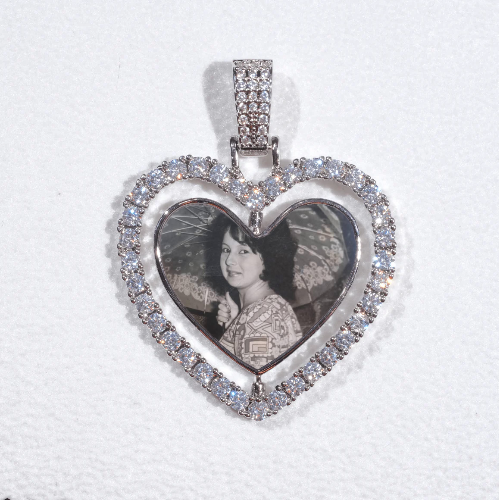 3D Spinning 2-Faced Heart Custom Picture Pendant