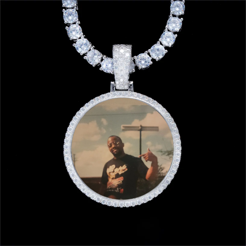 925S & VVS Moissanite 3D Circle Custom Picture Pendant