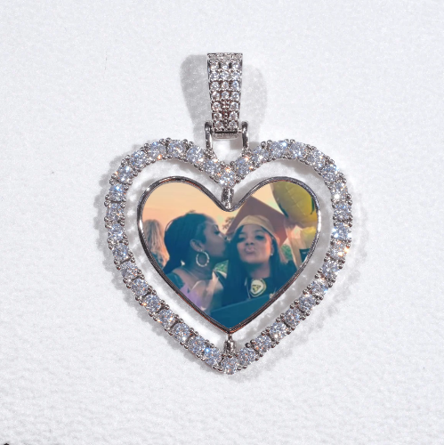 3D Spinning 2-Faced Heart Custom Picture Pendant