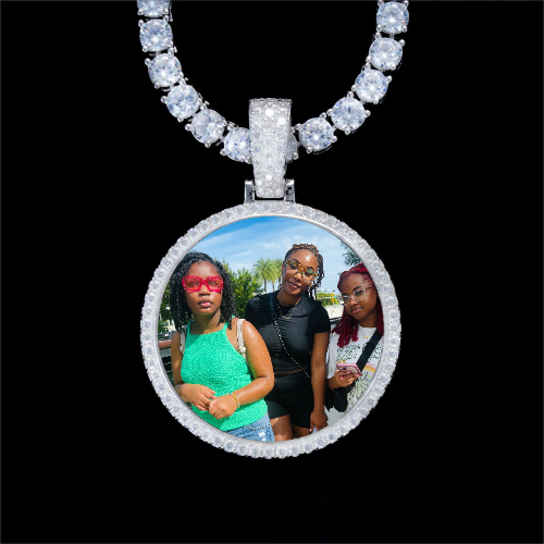 925S & VVS Moissanite 3D Circle Custom Picture Pendant