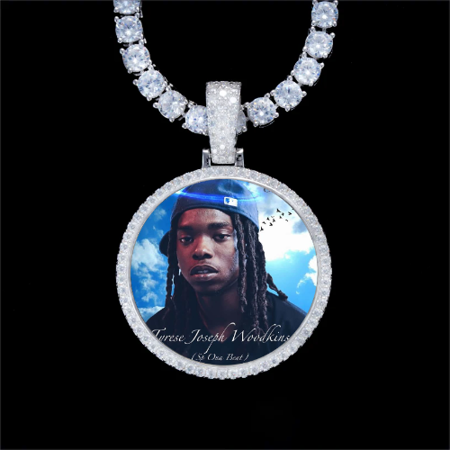 925S & VVS Moissanite 3D Circle Custom Picture Pendant