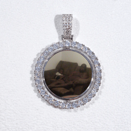 3D Spinning 2-Faced Custom Picture Pendant