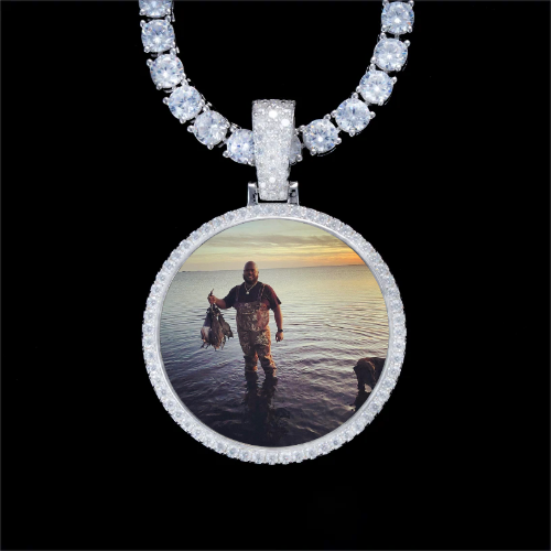 925S & VVS Moissanite 3D Circle Custom Picture Pendant