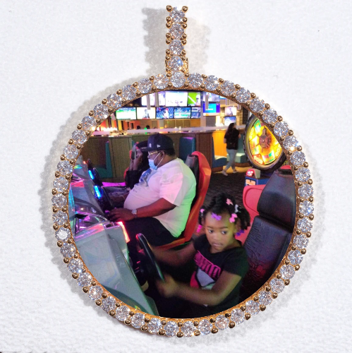 LARGE 3D CIRCLE CUSTOM PICTURE PENDANT