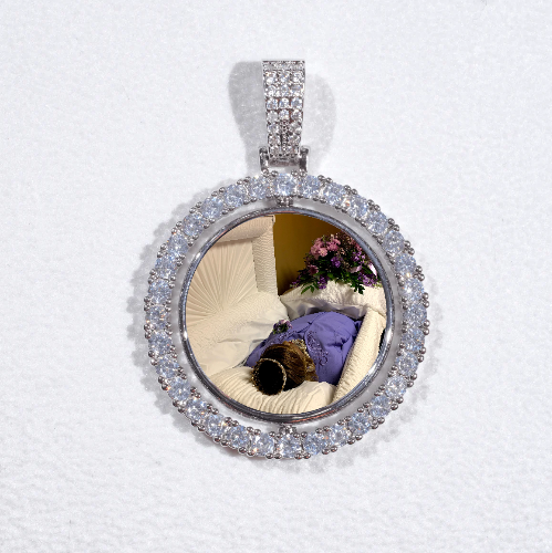 3D Spinning 2-Faced Custom Picture Pendant