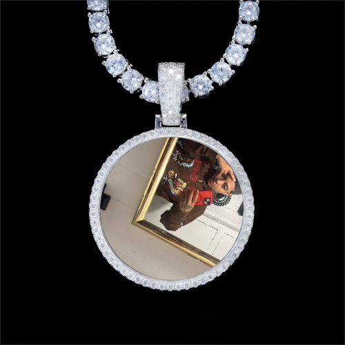 925S & VVS Moissanite 3D Circle Custom Picture Pendant
