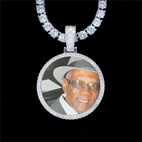 925S & VVS Moissanite 3D Circle Custom Picture Pendant
