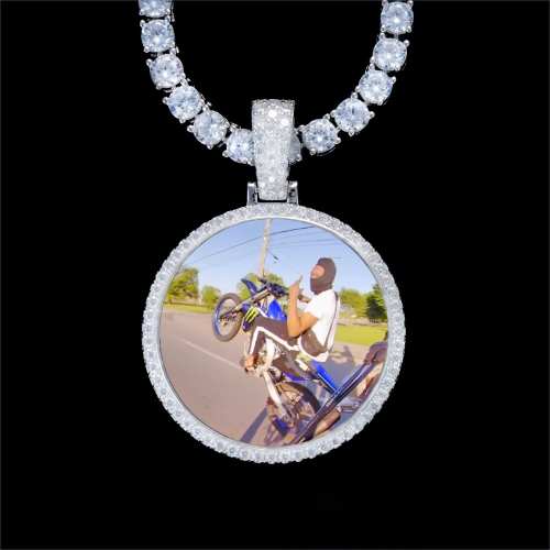 925S & VVS Moissanite 3D Circle Custom Picture Pendant