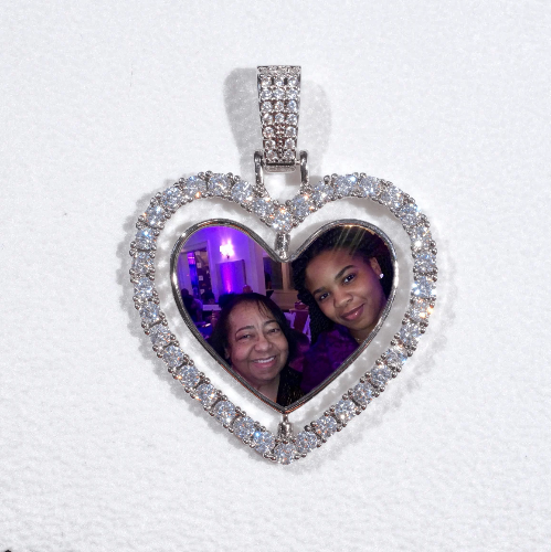 3D Spinning 2-Faced Heart Custom Picture Pendant