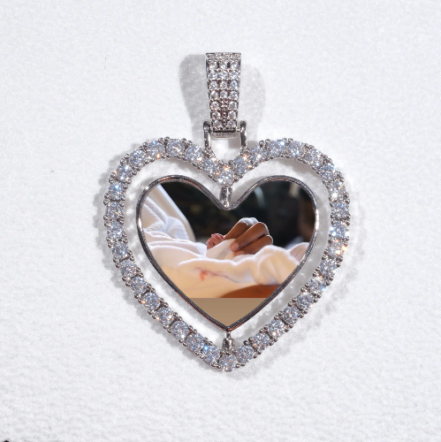 3D Spinning 2-Faced Heart Custom Picture Pendant
