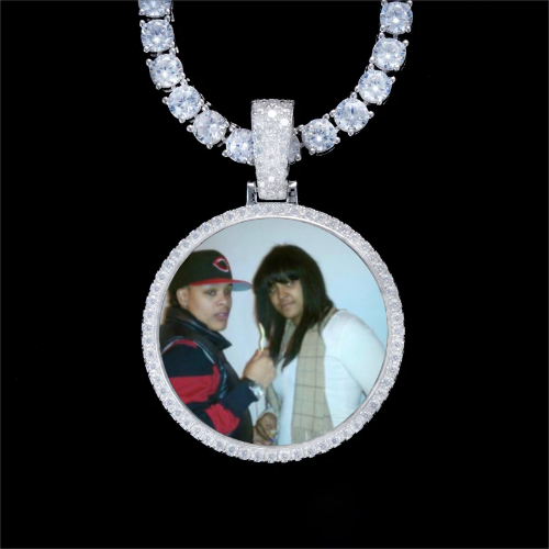 925S & VVS Moissanite 3D Circle Custom Picture Pendant