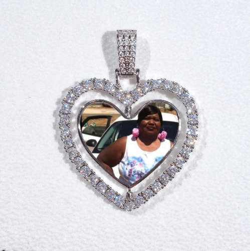 3D Spinning 2-Faced Heart Custom Picture Pendant