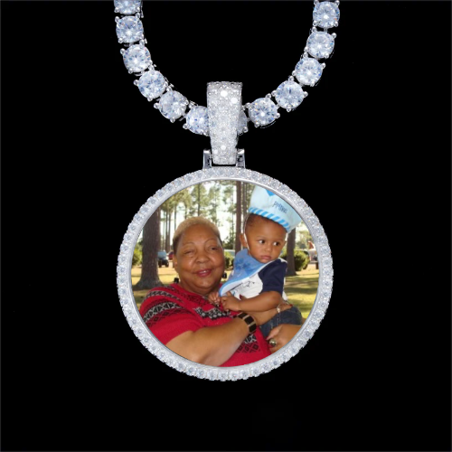 925S & VVS Moissanite 3D Circle Custom Picture Pendant