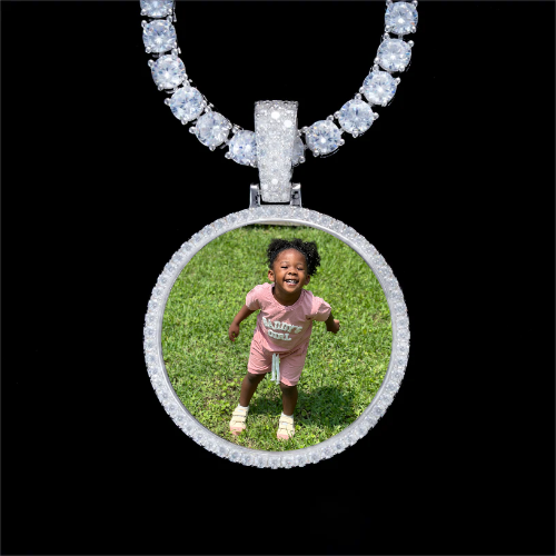 925S & VVS Moissanite 3D Circle Custom Picture Pendant