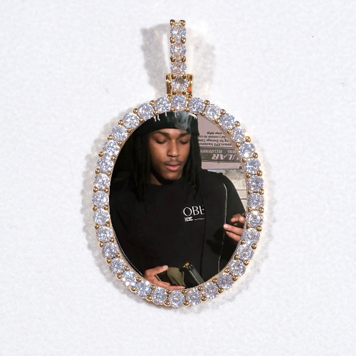 3D Oval Custom Picture Pendant
