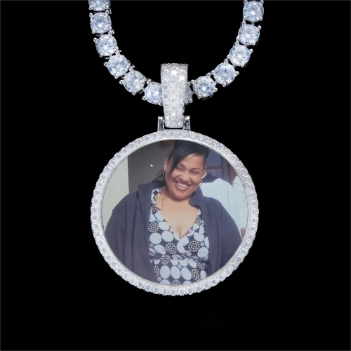 925S & VVS Moissanite 3D Circle Custom Picture Pendant