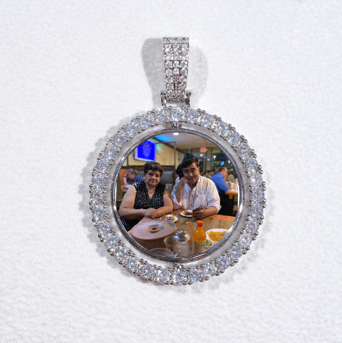 3D Spinning 2-Faced Custom Picture Pendant