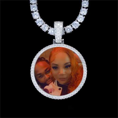 925S & VVS Moissanite 3D Circle Custom Picture Pendant