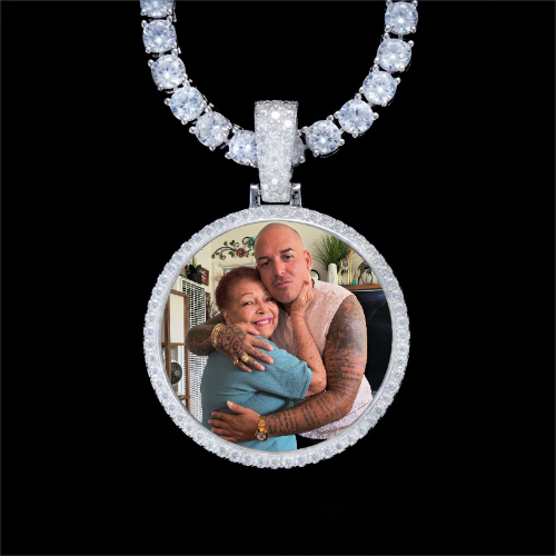 925S & VVS Moissanite 3D Circle Custom Picture Pendant