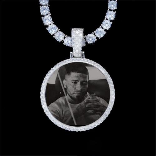 925S & VVS Moissanite 3D Circle Custom Picture Pendant