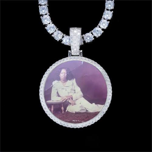 925S & VVS Moissanite 3D Circle Custom Picture Pendant