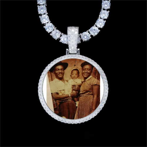 925S & VVS Moissanite 3D Circle Custom Picture Pendant