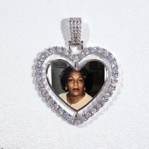 3D Spinning 2-Faced Heart Custom Picture Pendant