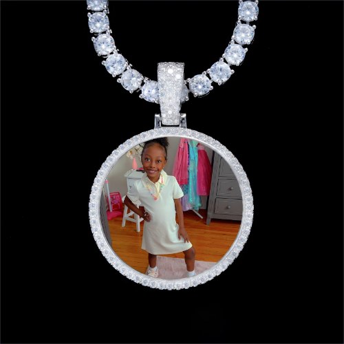925S & VVS Moissanite 3D Circle Custom Picture Pendant