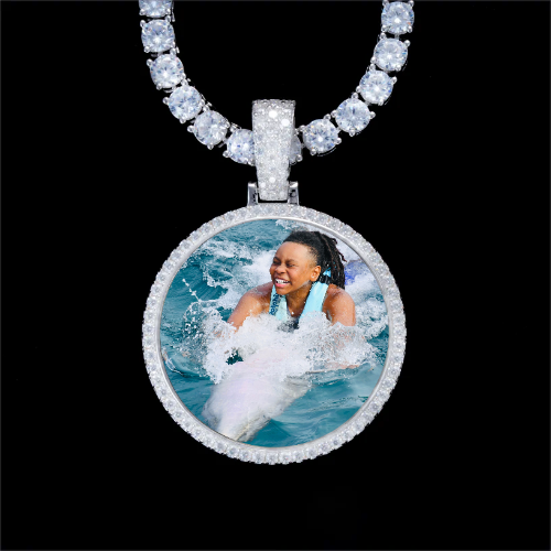 925S & VVS Moissanite 3D Circle Custom Picture Pendant