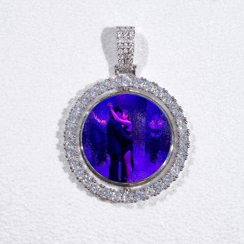 3D Spinning 2-Faced Custom Picture Pendant