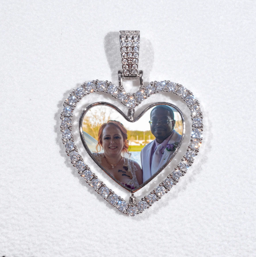 3D Spinning 2-Faced Heart Custom Picture Pendant
