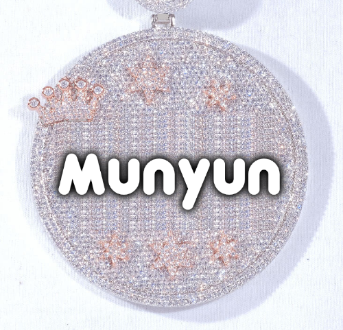 CUSTOM LETTER NECKLACE 3D BIG CROWN DISC