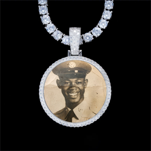 925S & VVS Moissanite 3D Circle Custom Picture Pendant