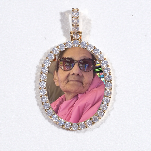 3D Oval Custom Picture Pendant