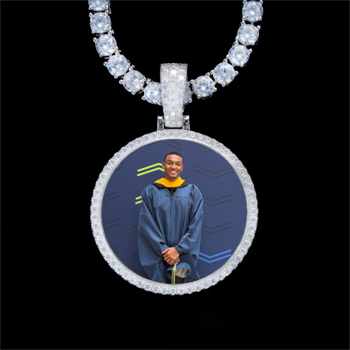 925S & VVS Moissanite 3D Circle Custom Picture Pendant