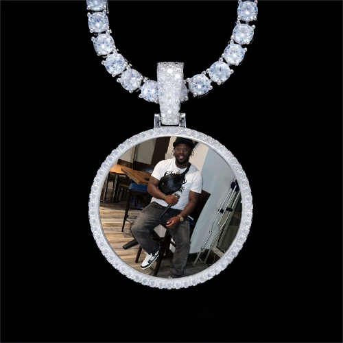 925S & VVS Moissanite 3D Circle Custom Picture Pendant